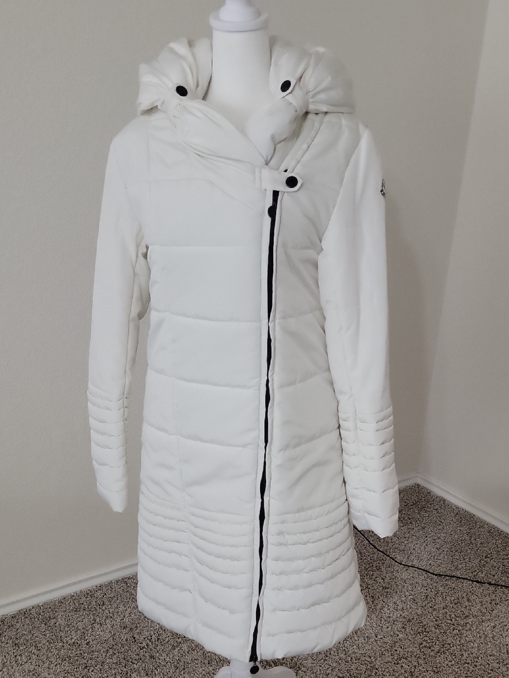 Favori White Quilted Jacket - Size L